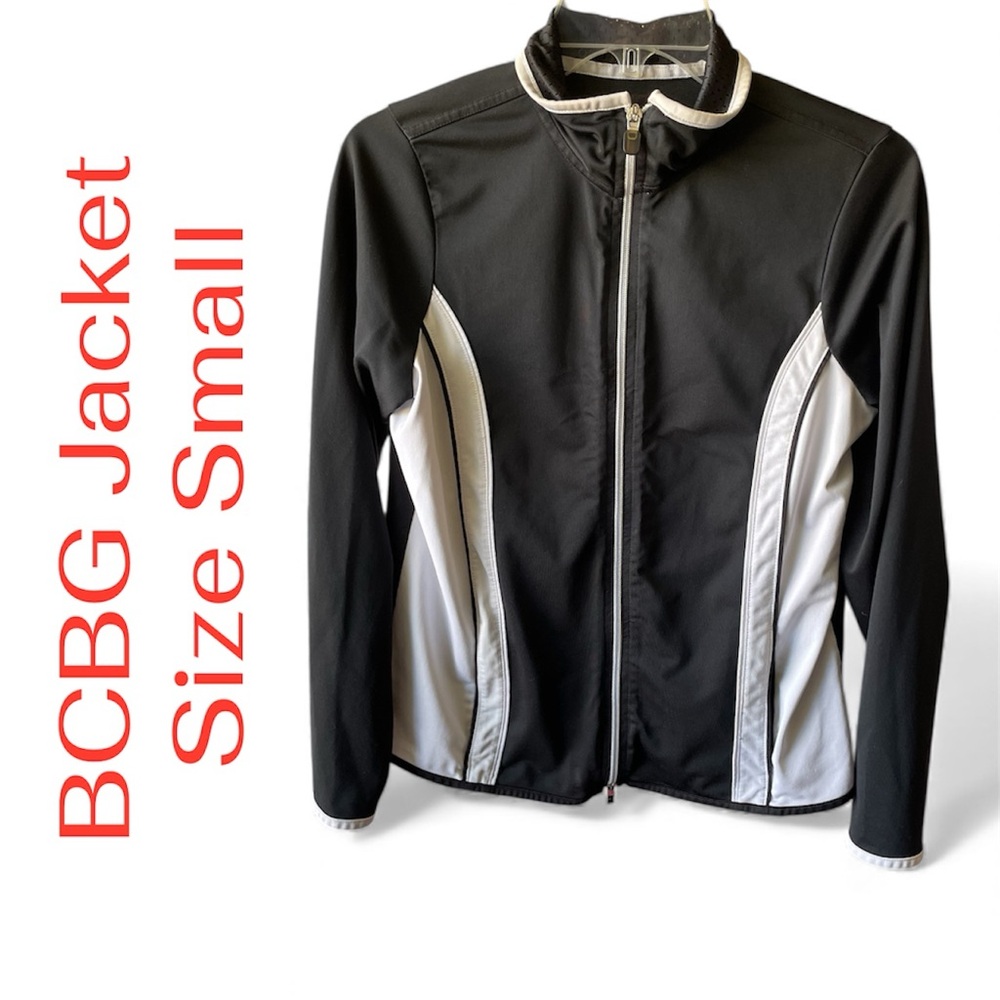 BCBG Monochrome Zip-Up Jacket Ladies Small has Athletic Pockets mesh collar